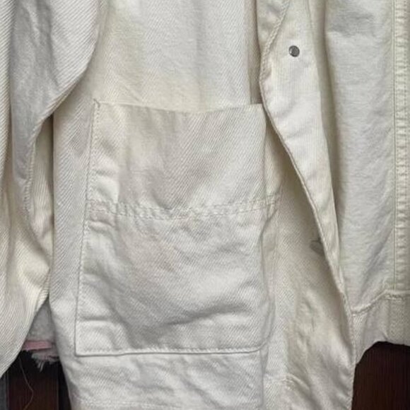 Light Cream Jacket - Picture 2 of 3